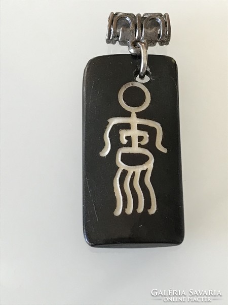 Hand-carved ethno pendant, 4.5 x 2 cm
