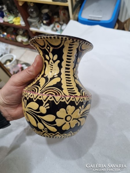 Régi kerámia váza