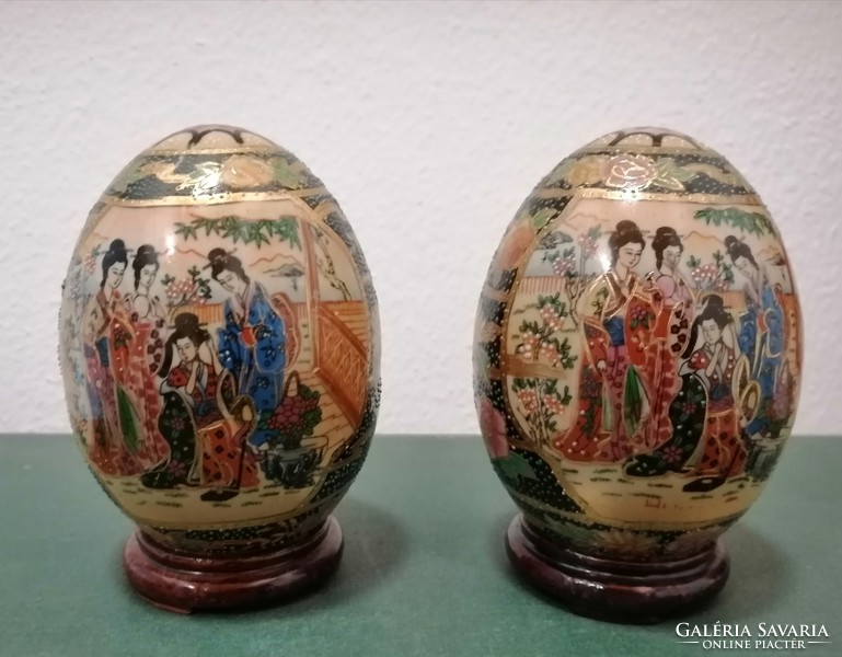 Chinese or Japanese hand-painted wooden egg.