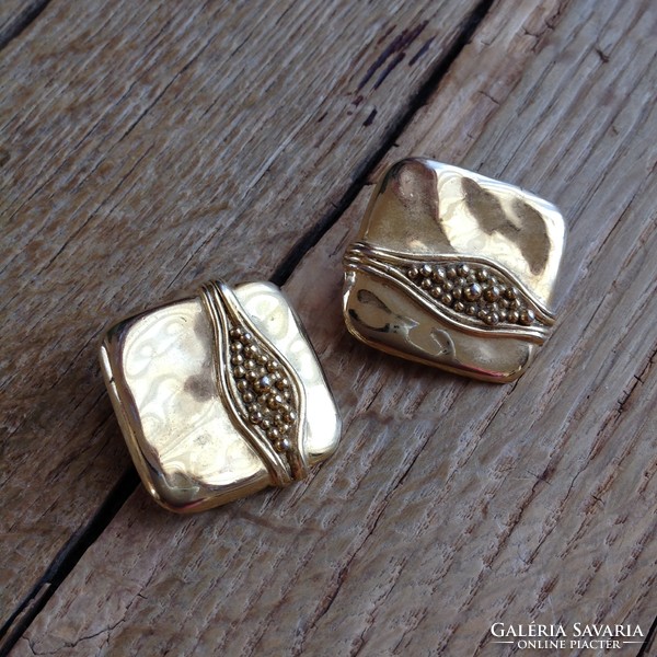 Old gold colored modernist metal clip earrings