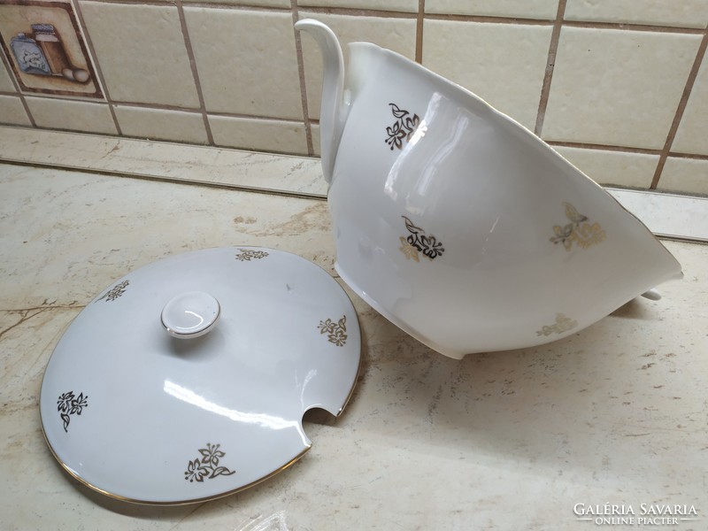 Porcelain tableware for sale for sale!