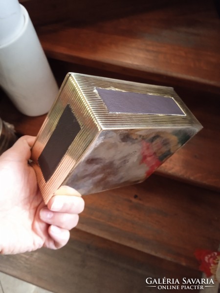 Art deco metal box, 16 x 13 x 7 cm, for lakber.