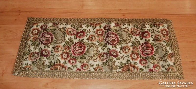 Old running tablecloth 28 * 68 cm