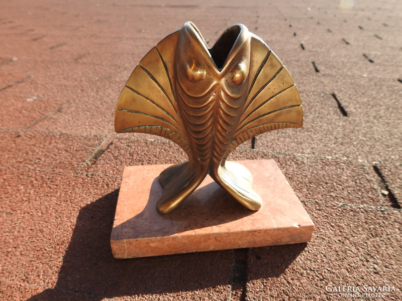 Baraté János _ Art Deco bronz hal márvány talapzaton