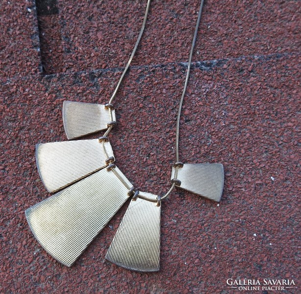 Vintage enameled gilded metal necklace