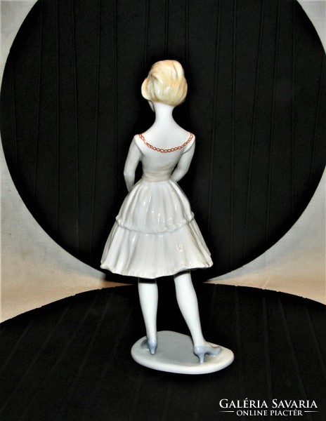 Art Deco  Unterweissbach - Porcelán Női Figura - Szignált Kurt Steiner