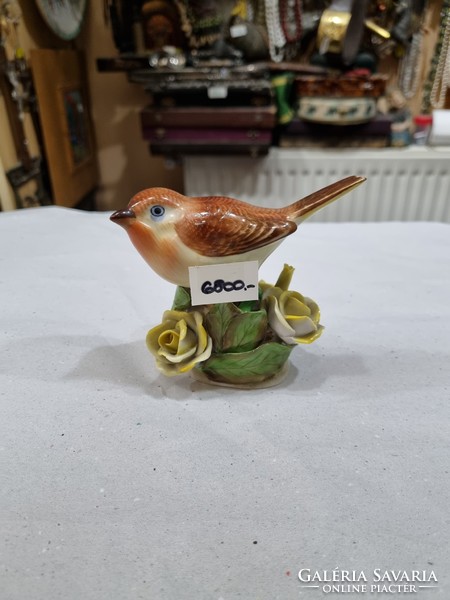 Herend porcelain bird figurine