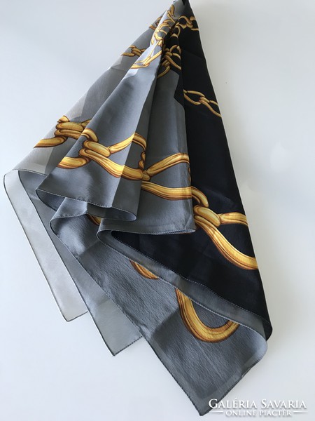 Codello Italian women's scarf with elegant pattern, 88 x 88 cm