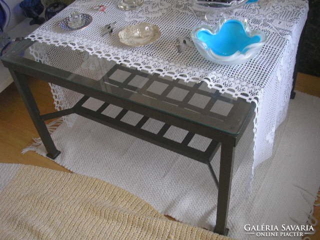 Large table with metal + shelf tempered glass plate 68 x 68 cm for sale