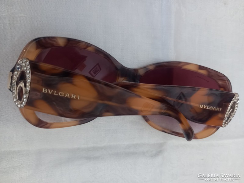 Bulgari márkájú napszemüveg