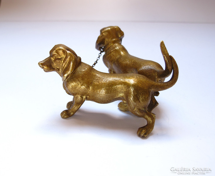 Régi,igényes aranyozott bronz kutya pár figura.