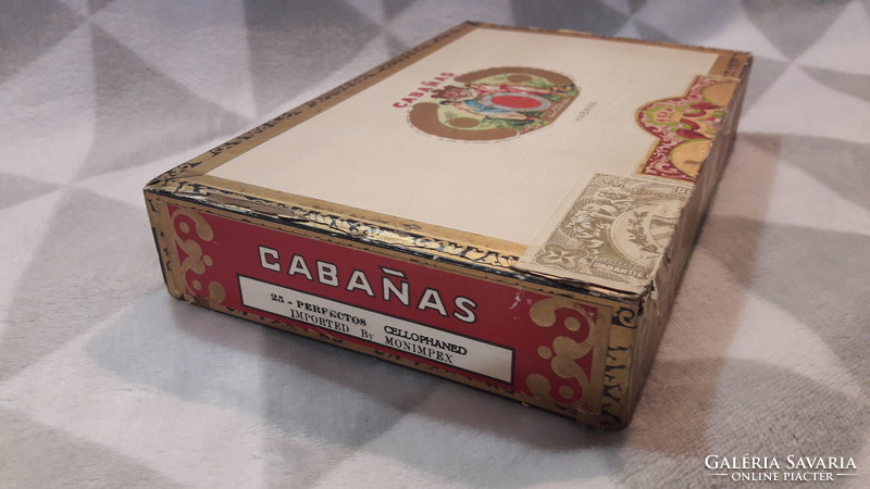 Old wooden cigar box (l2403)