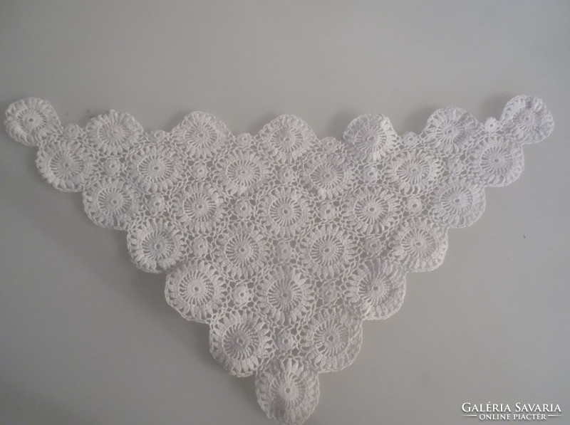 Lace - hand crochet - 34 x 21 cm - snow white - tablecloth - Austrian - flawless