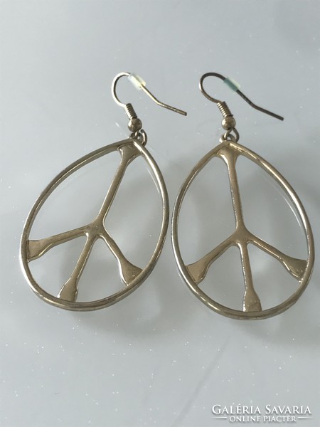Fashionable earrings with peace sign, 6 cm long