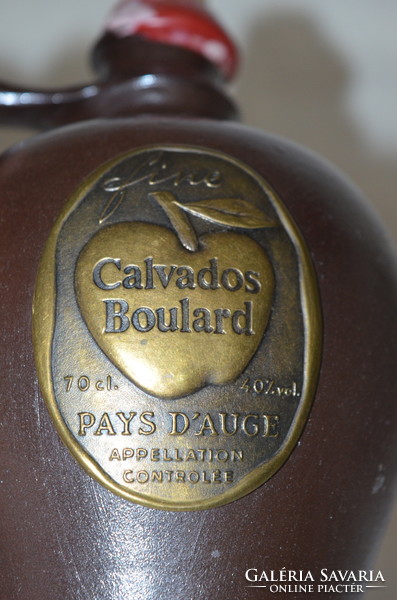 Calvados apple brandy bottle (dbz 00114)