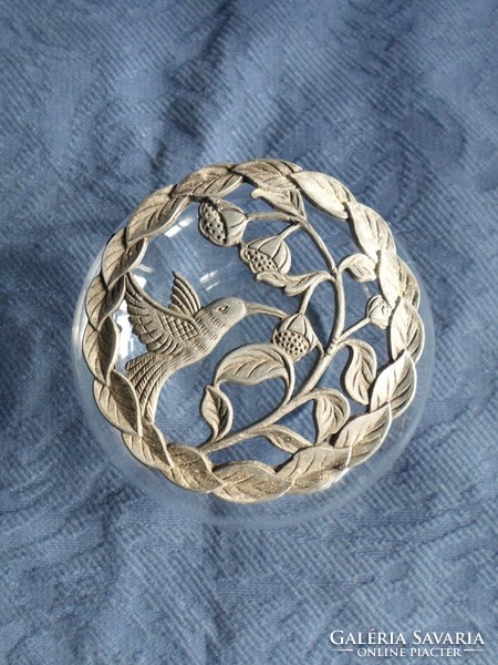 Glass bowl with openwork hummingbird pattern on metal lid