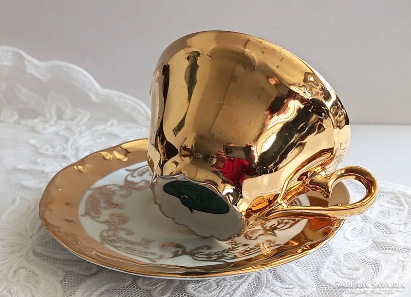 Gilded coffee cup