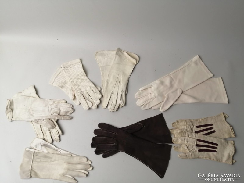 Antique women's gloves - 7 pairs