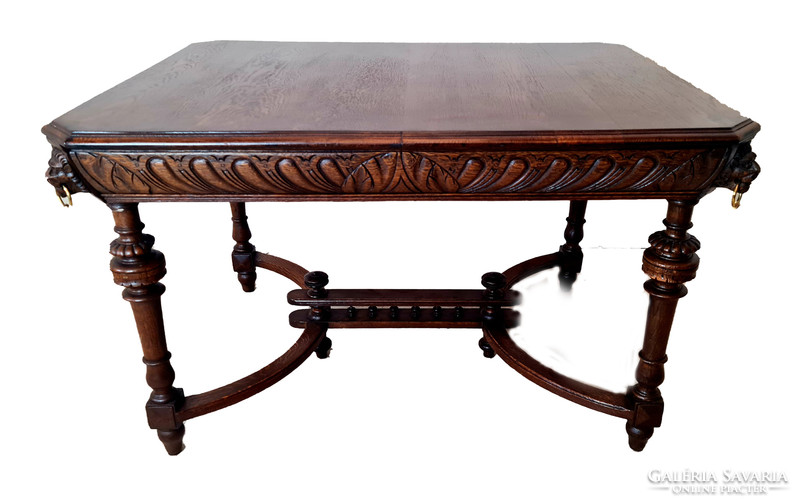 A518 antique, renaissance-style dining table