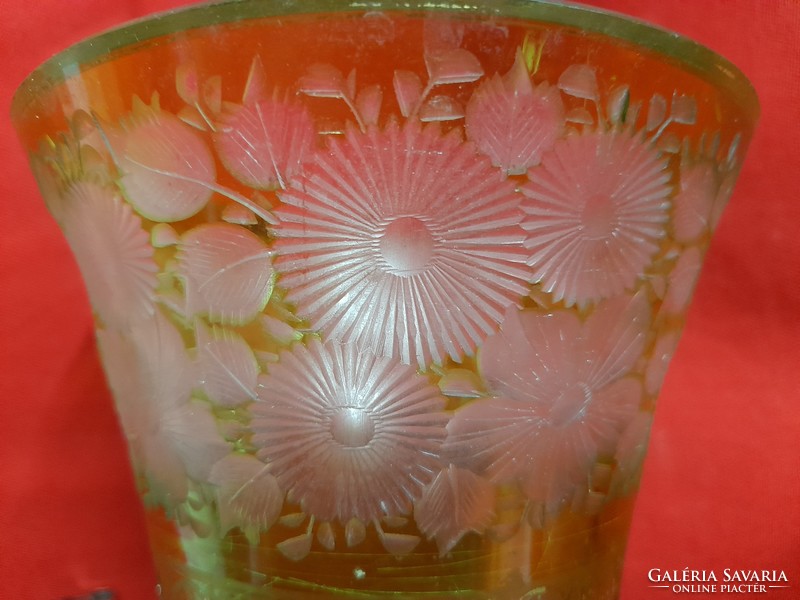 Antique Biedermeier engraved green glass vase with floral pattern. 22 Cm.