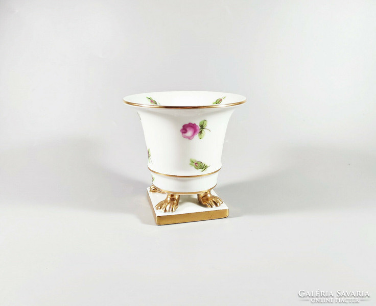 Herend, Viennese rose-patterned 1944 hand-painted porcelain pot with clawed legs, flawless! (Bt025)