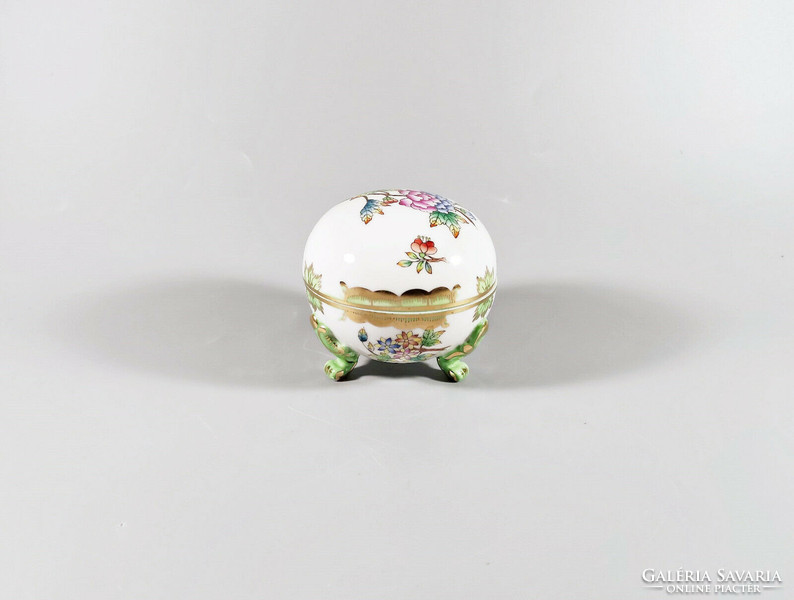 Herend, queen victoria tripod hand painted small porcelain box, flawless! (I114)