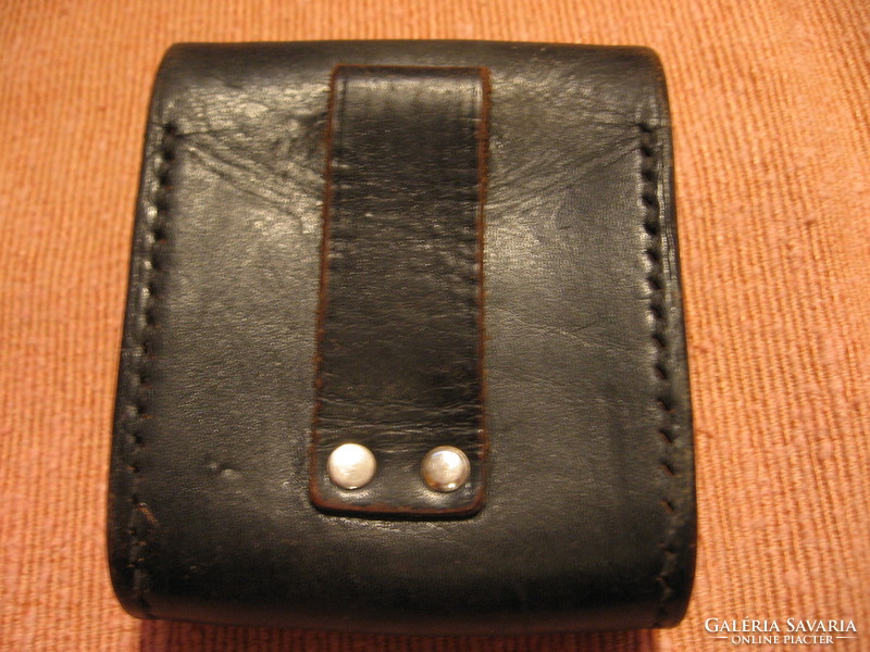 Leather cigarette holder with strap and strap, case