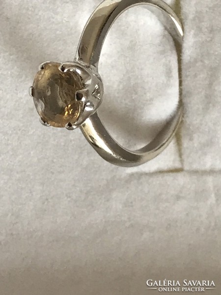 New modern white gold ring with lemon