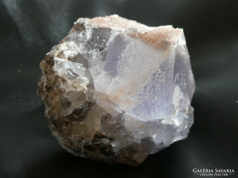 A group of natural fluorite crystals separated from the calcite bedrock. Collectible piece. 223 Gramm