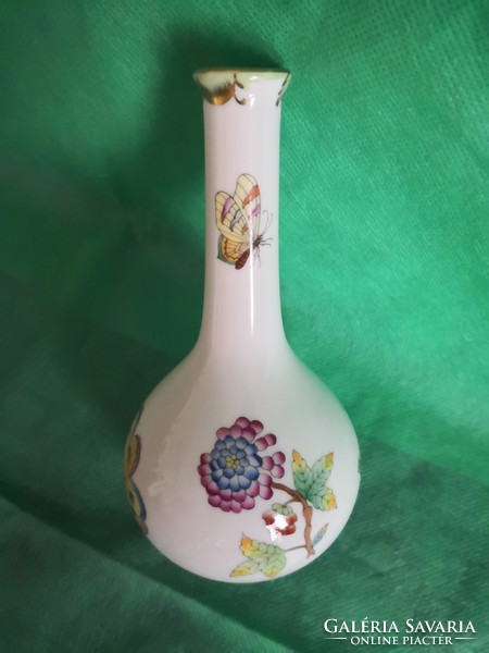 Herendi VBO (Victoria) porcelán váza, 15 cm, (Viktória)