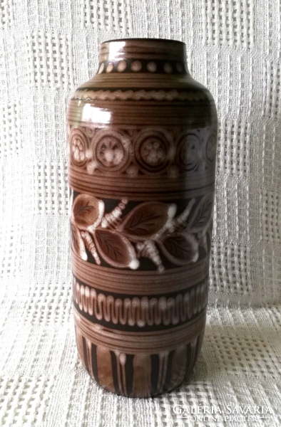 Hodmezővásárhely ceramic floor vase