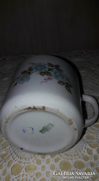 Zsolnay mug with a rare beautiful flower pattern