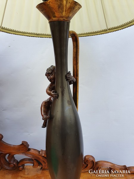 Angyalkás antik asztali lámpa