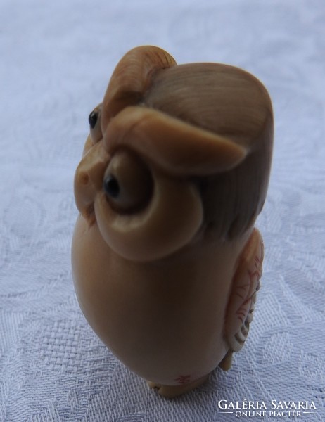 Netsuke owl - indicated