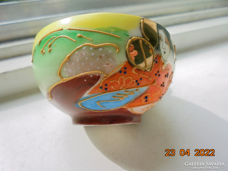 Hand Painted Embossed Enamel Satsuma Eggshell Porcelain Mocha Cup with Cannon Pattern