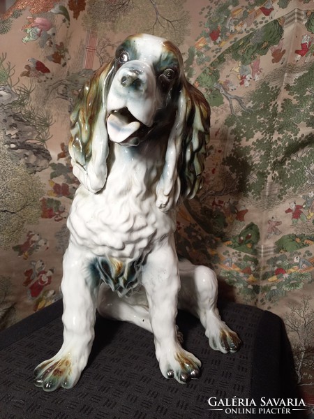 Dog porcelain sculpture