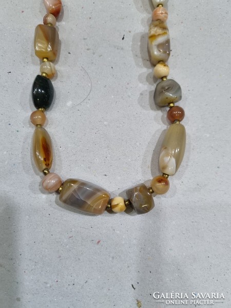 Agate chain