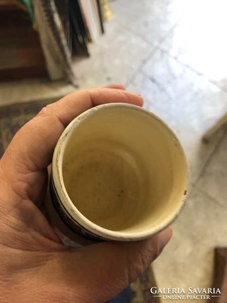 Corundum ceramic cup, 6 cm in size, excellent for collectors.