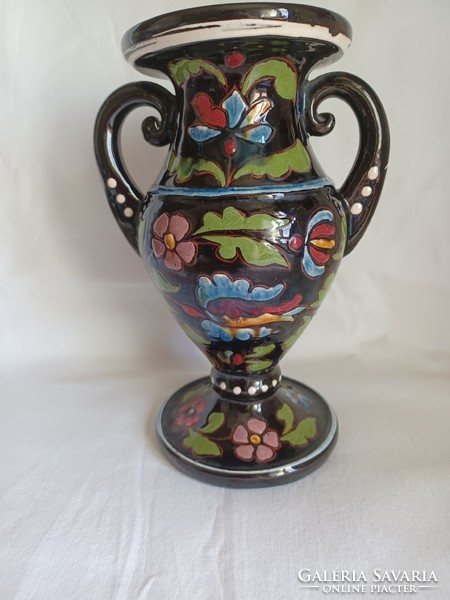 Bozsik ceramic vase