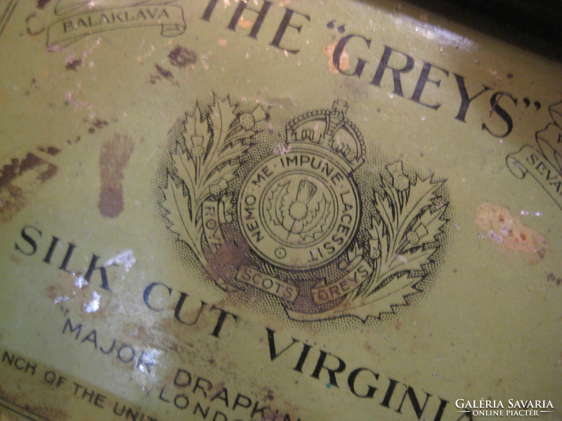Angol , dohány tároló  fém doboz ,The  " Greis " Silk Cut Virginia