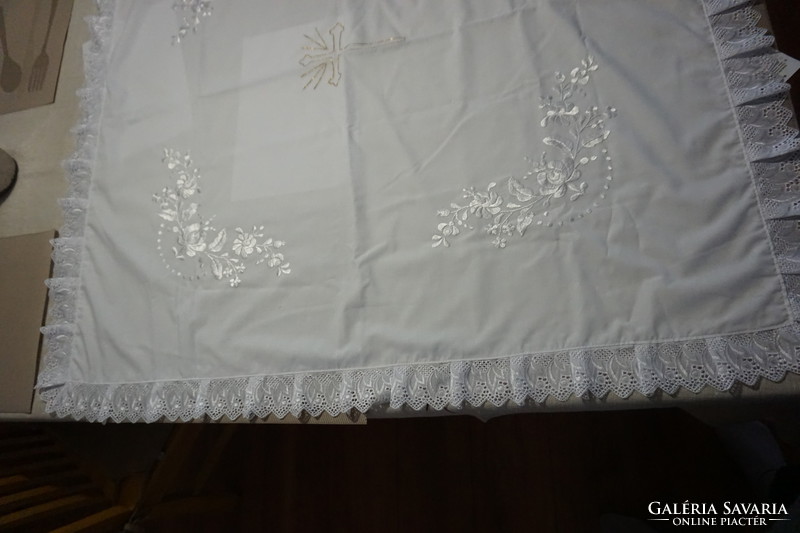 Matyó christening set with white hand embroidery for sale.