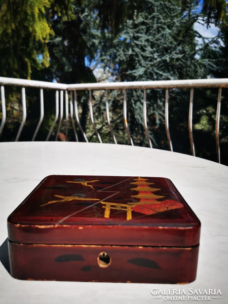 Antique Japanese lacquer box