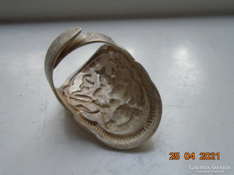 Qing dinasztia Répoussé látványos  figurális  kínai OPERA  ezüst emlékgyűrű