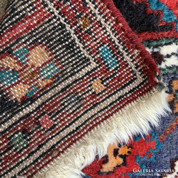 Iráni gyapju kéziperzsa szőnyeg 207x109cm