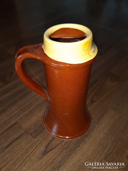 Ceramic jug / vase