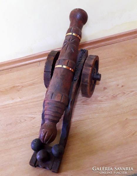 Huge size (58 centimeters) hand-carved twelfth-century cannon hand-carved ...