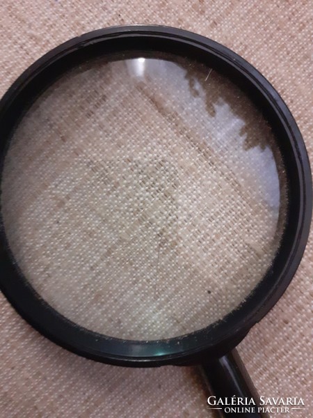 Spared large magnifying glass with handle
