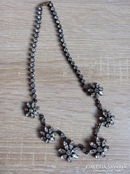 Old rhinestone stony floral necklace, necklace