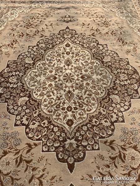 12 square meters of beautiful Hungarian Persian rug