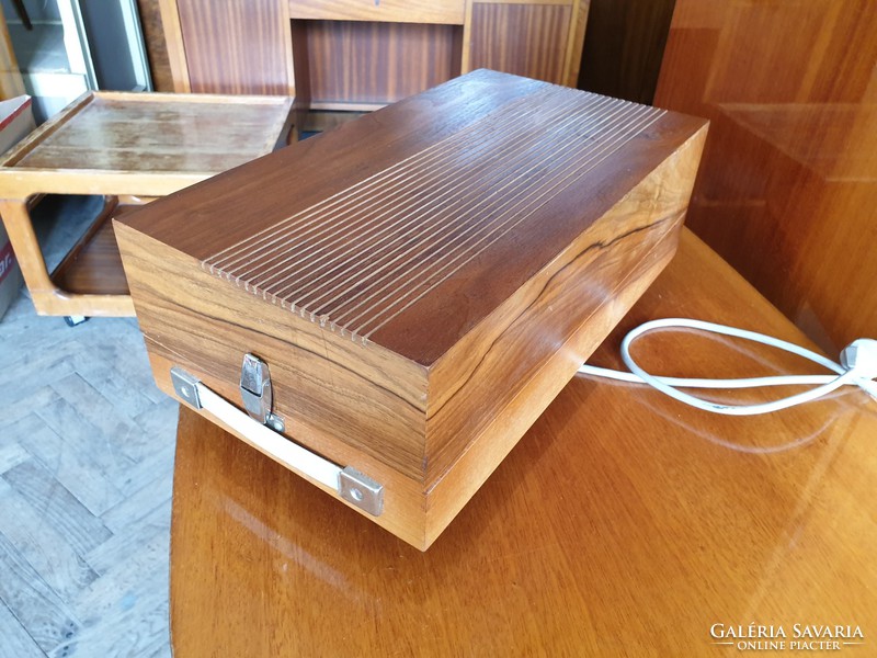 Retro old tesla wooden box turntable bag turntable